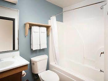 Value Place Cleveland Oh Hotel ภายนอก รูปภาพ